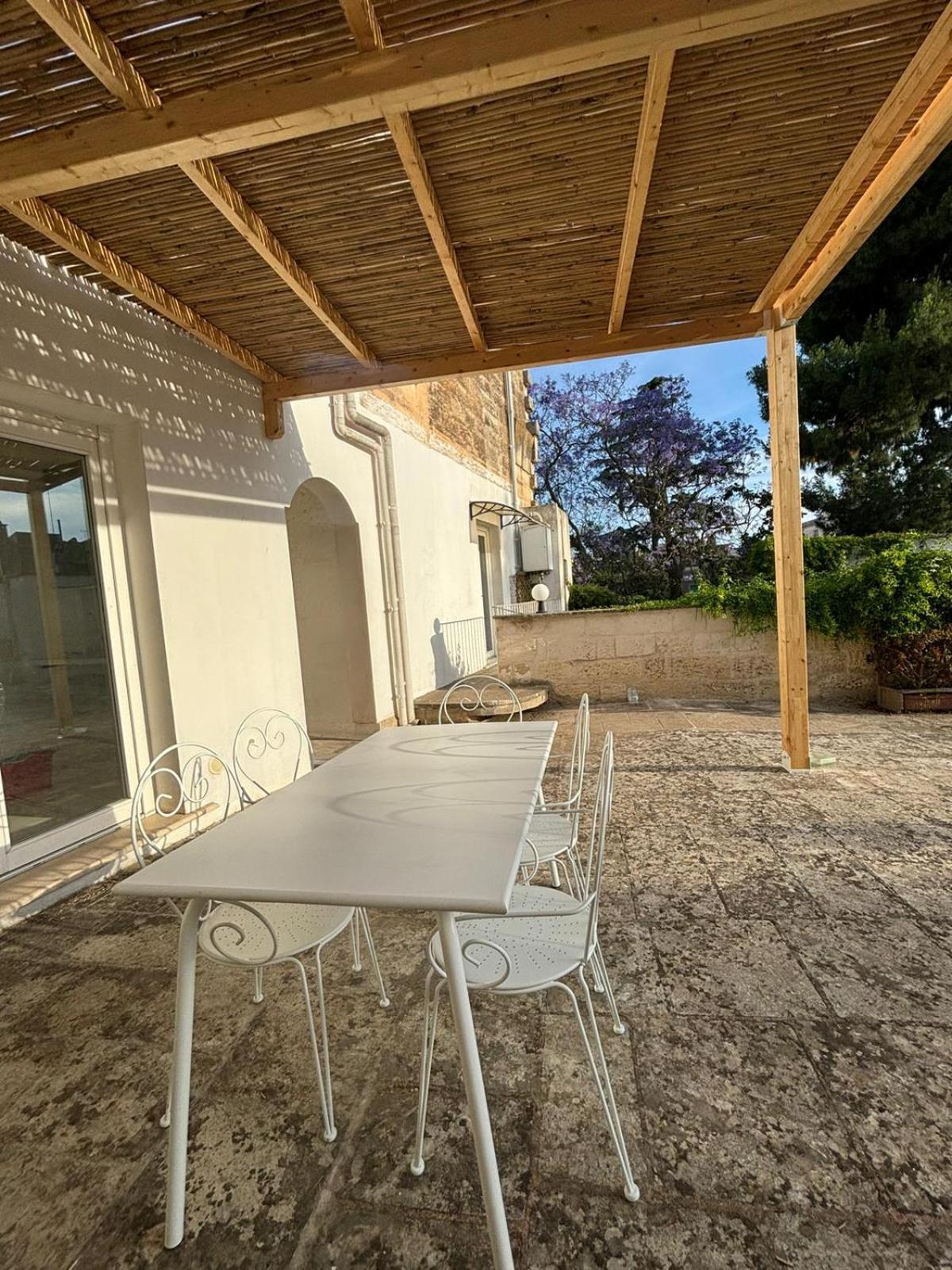 Hotel Terrazza Brancaccio Lecce Exterior foto